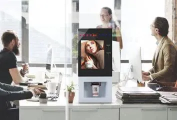 Komèsyal cho kafe lavant machin pou peyi Lejip