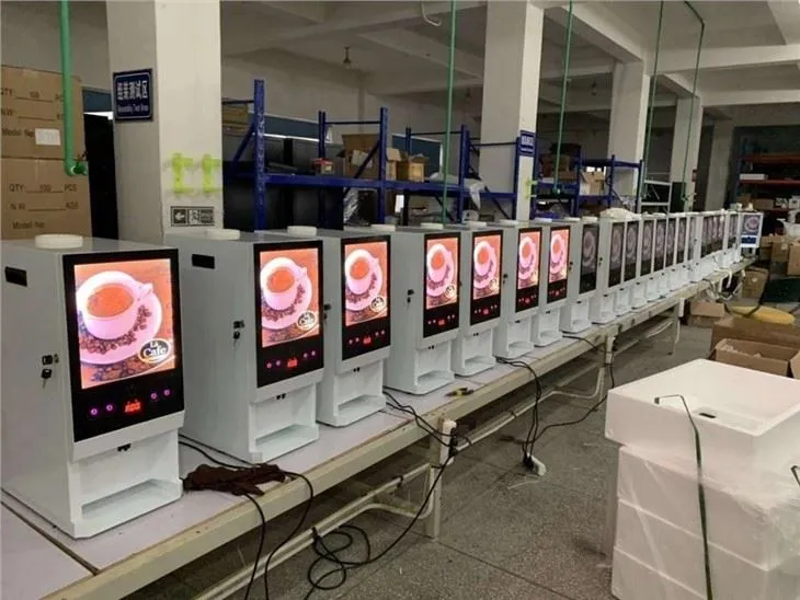 Dezyem men Kafe Vendo machin